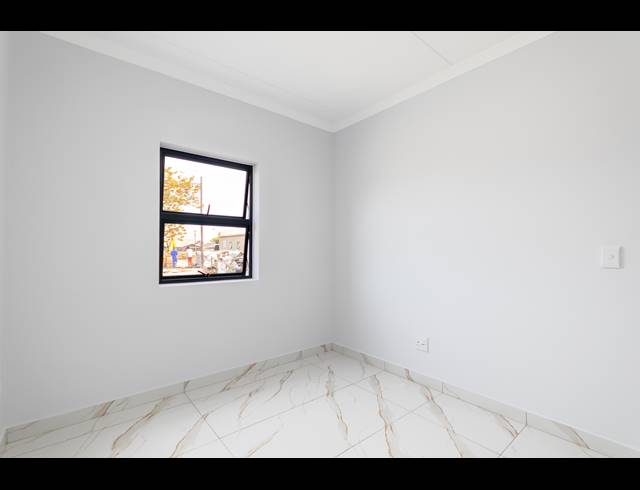 2 BEDROOM APARTMENT FOR SALE IN RUYTERWACHT